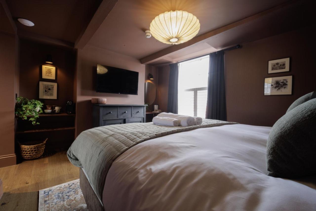 The Silk Rooms, At The Freemasons Inn ナッツフォード エクステリア 写真